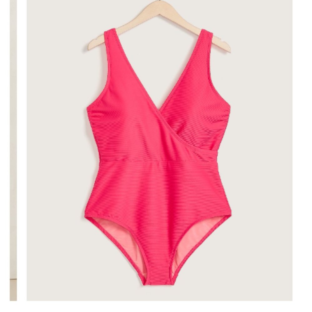 Pennington's swimsuit 28w